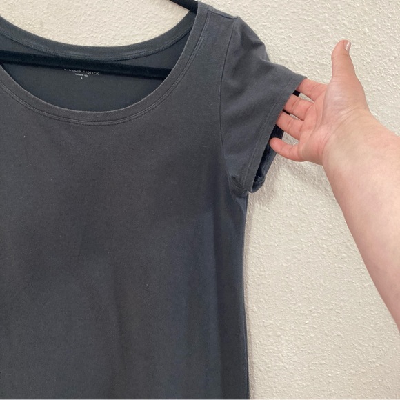 Classic Black Dress - Picture 4 of 11